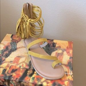Jeffrey Campbell Gladys mustard suede new in box